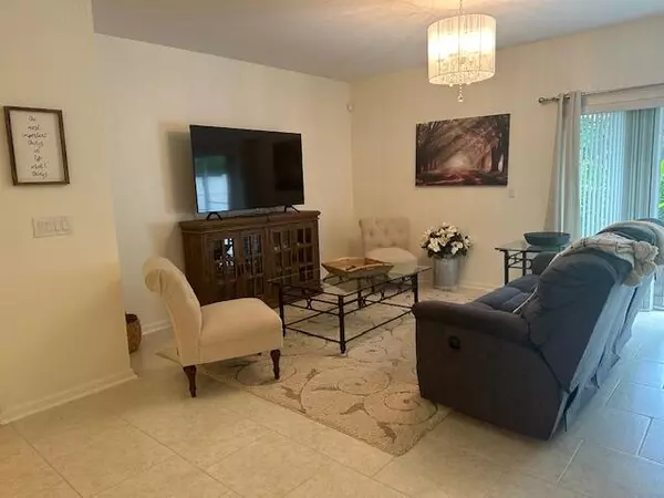 Wellington, FL 33414,13394 Georgian CT