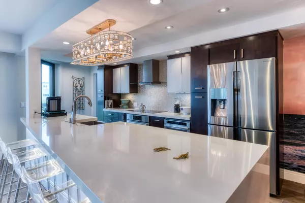 Palm Beach, FL 33480,2778 S Ocean BLVD S407