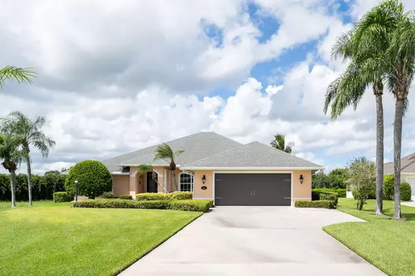 Vero Beach, FL 32968,1125 SW 45th CT