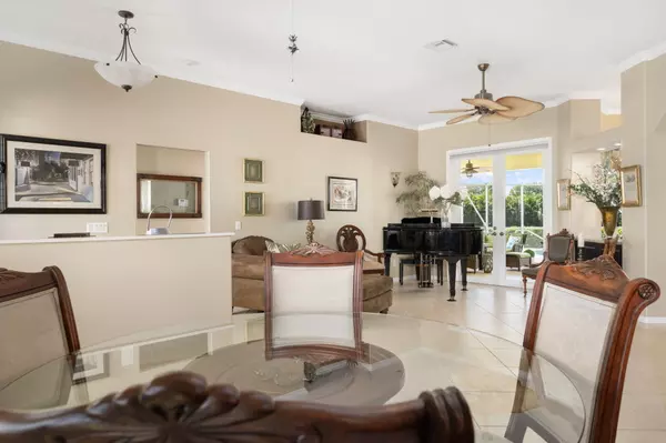 Vero Beach, FL 32968,1125 SW 45th CT