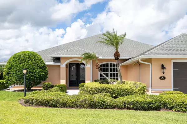 Vero Beach, FL 32968,1125 SW 45th CT