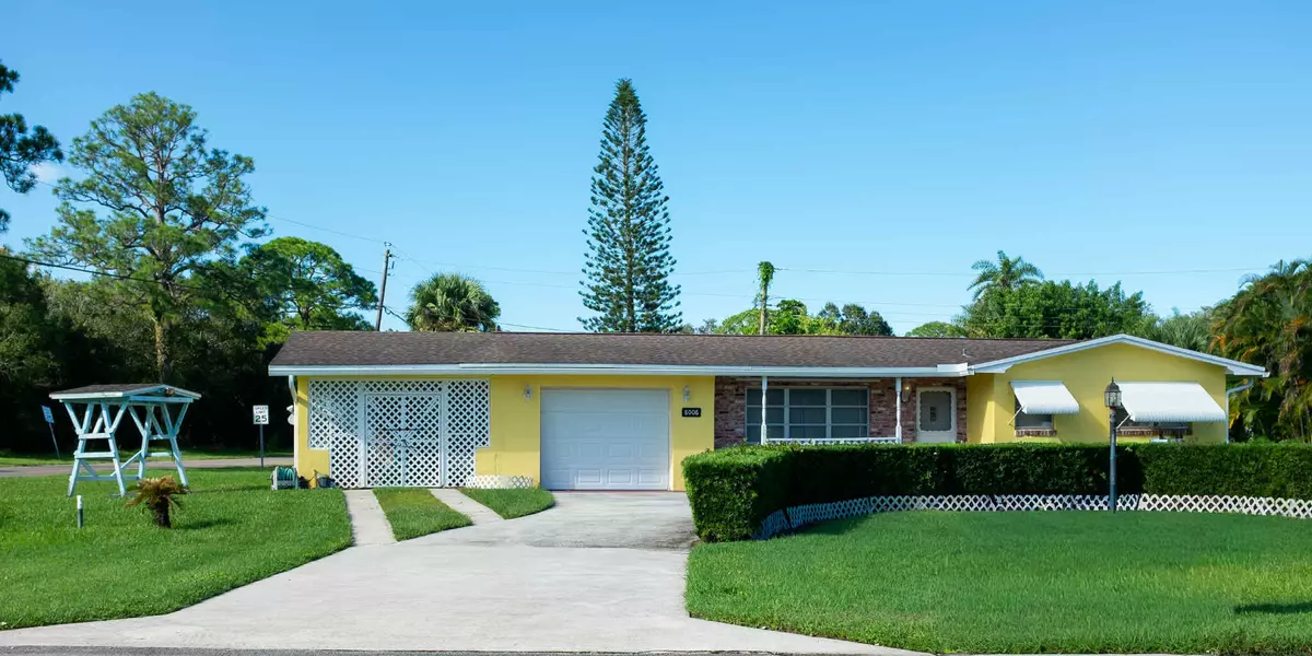 Fort Pierce, FL 34951,8006 Santana AVE