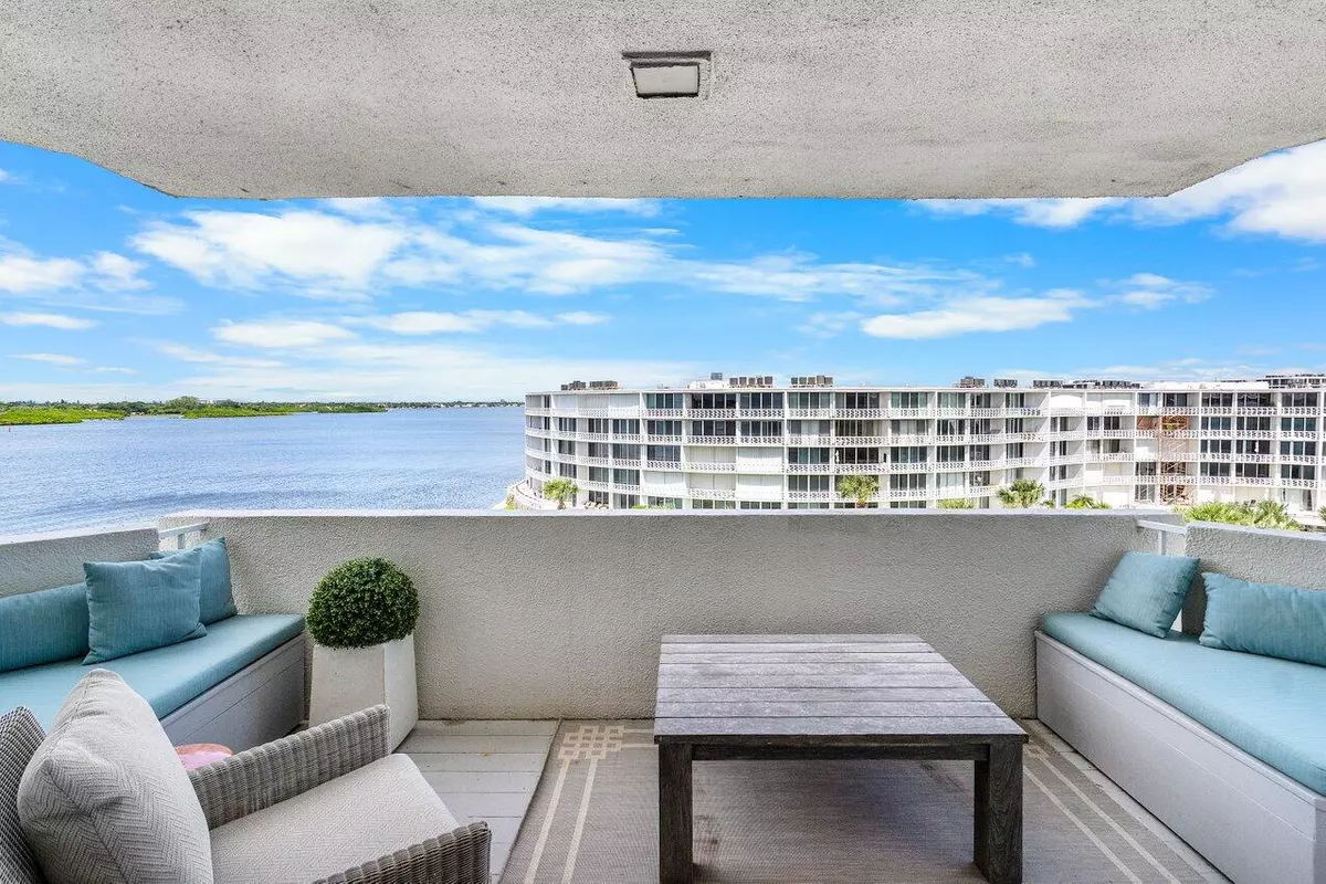 Palm Beach, FL 33480,2773 S Ocean BLVD 5030