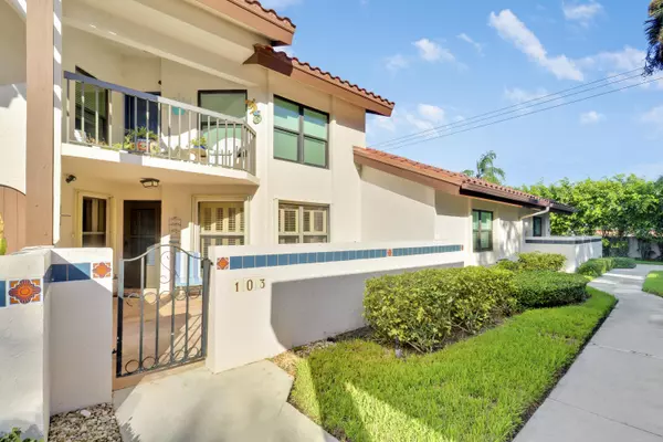 Stuart, FL 34997,6011 SE Martinique DR 103