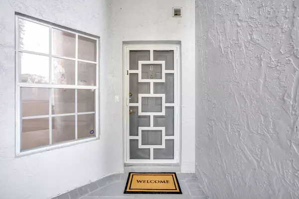 Boynton Beach, FL 33437,11603 Briarwood CIR 1