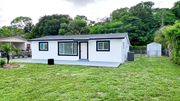 West Palm Beach, FL 33415,773 Arlington DR