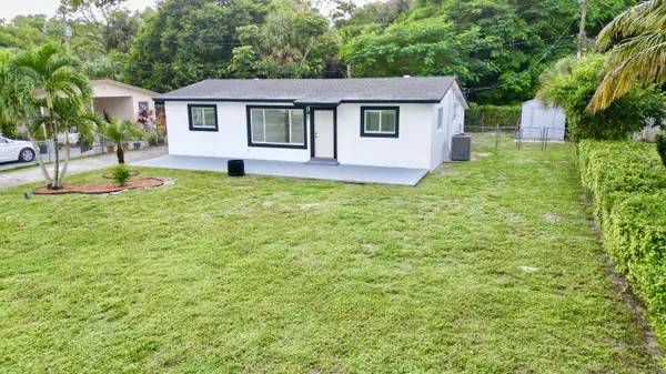 West Palm Beach, FL 33415,773 Arlington DR