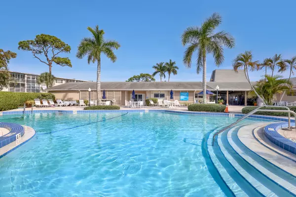 Lake Worth, FL 33461,2687 N Garden DR 205