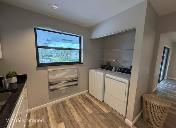 Stuart, FL 34994,1250 SE Parkview Place C10