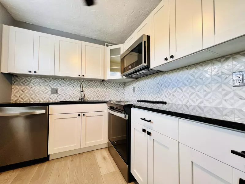 260 Dorchester K, West Palm Beach, FL 33417