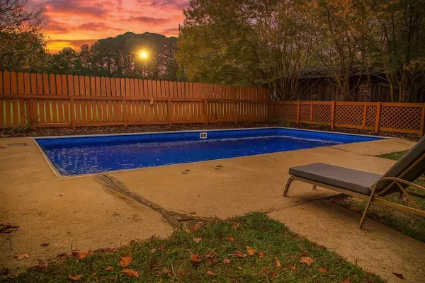 Out Of State, 00000,325 Craven ST