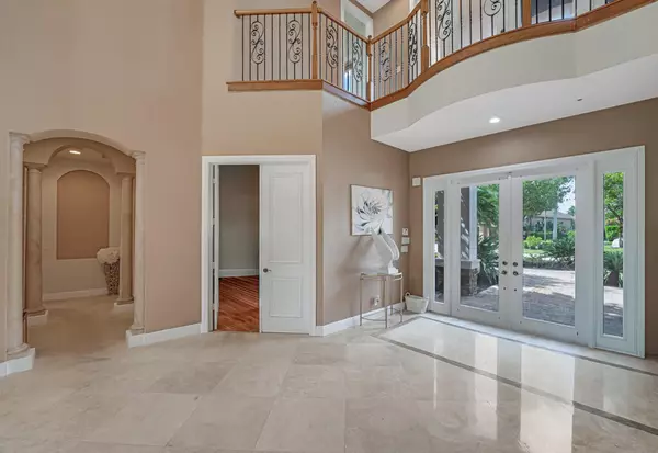 Wellington, FL 33449,10766 10766 Versailles Boulevard BLVD