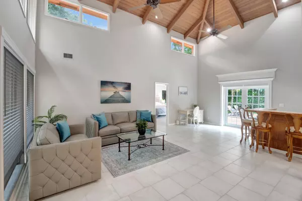 Boca Raton, FL 33431,2244 NW 39th DR