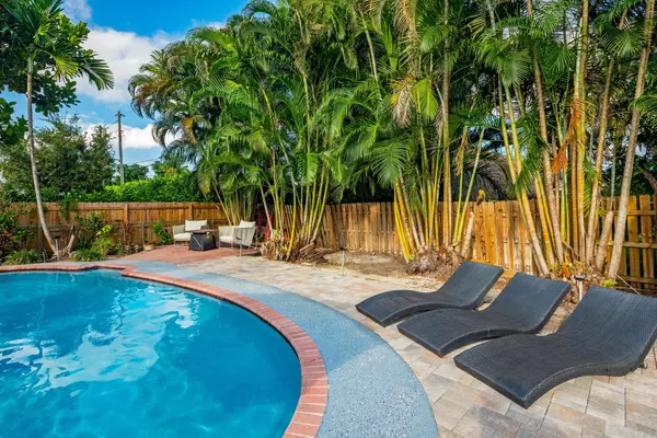 Lake Clarke Shores, FL 33406,7306 Clarke RD