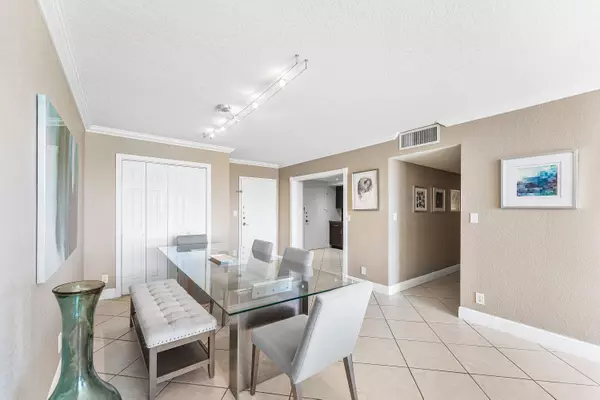 Hollywood, FL 33019,1600 S Ocean DR 7h