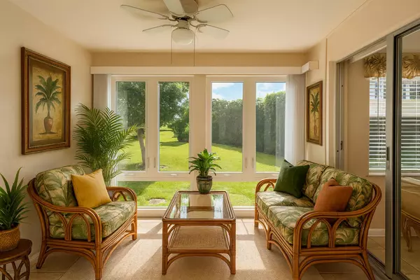 Boynton Beach, FL 33435,33 Colonial Club DR 203