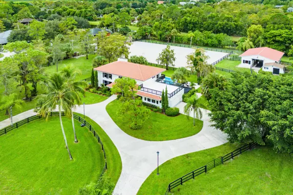 2317 Fawn DR, The Acreage, FL 33470
