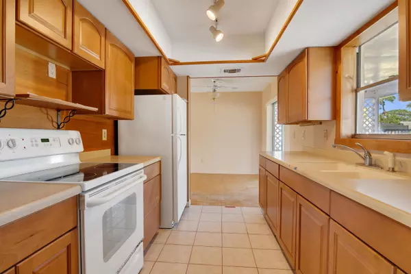 Port Saint Lucie, FL 34983,1781 SE Fairfield ST