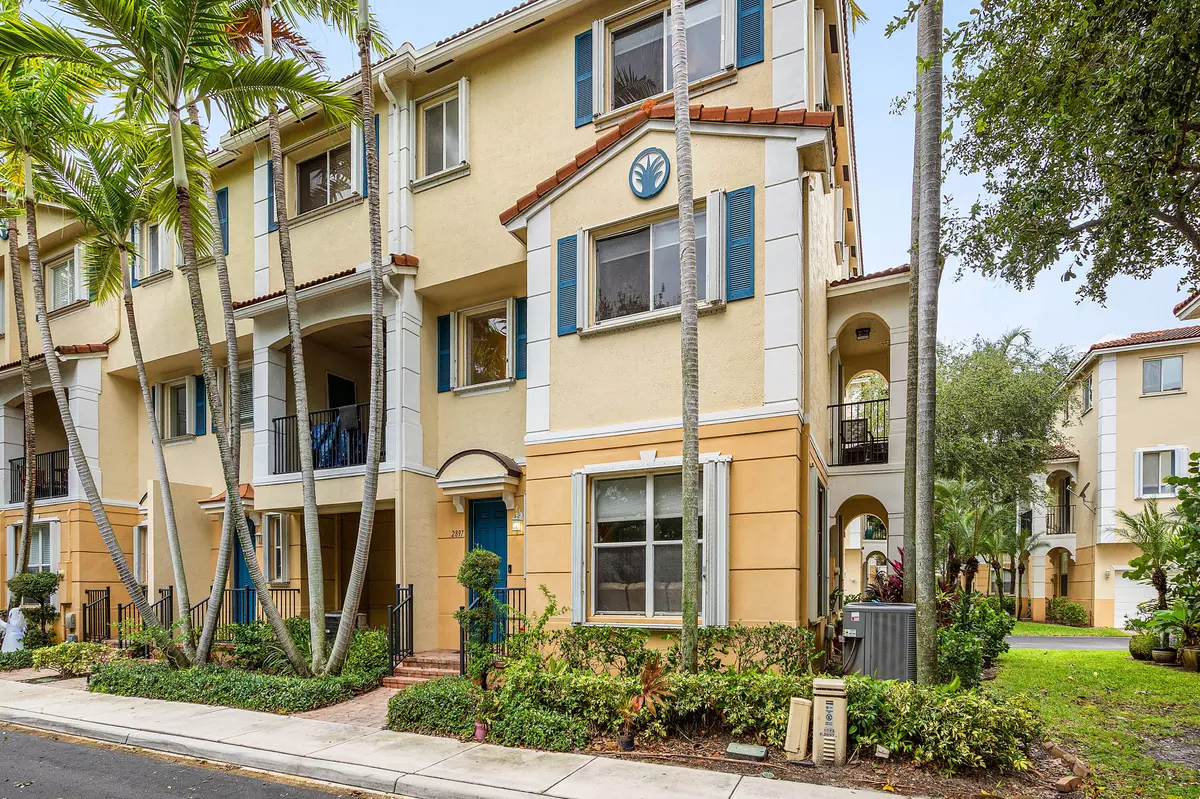 Boynton Beach, FL 33426,2897 S Greenleaf CIR