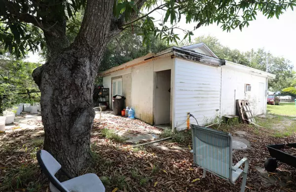 Fort Pierce, FL 34946,225 Euclid ST