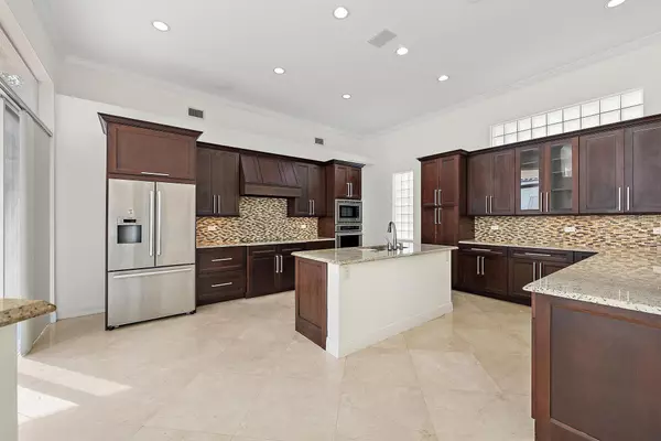 Boca Raton, FL 33496,6612 NW 23rd TER