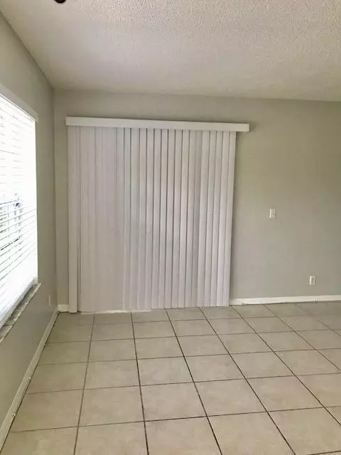 Greenacres, FL 33463,4245 S 57th AVE 102