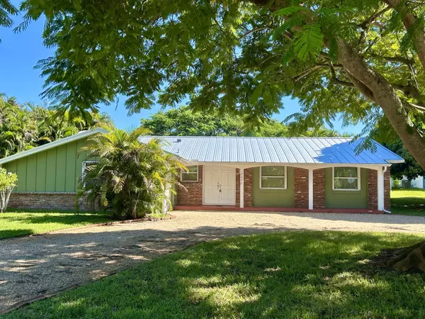 2095 NW Fork RD, Stuart, FL 34994