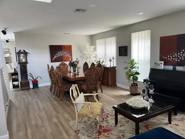 Boca Raton, FL 33498,18280 Coral Isles DR