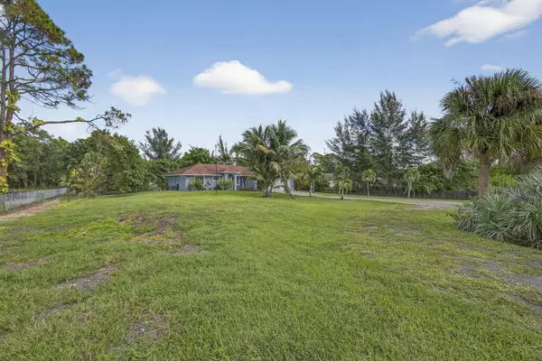 Royal Palm Beach, FL 33411,11415 N 40th ST