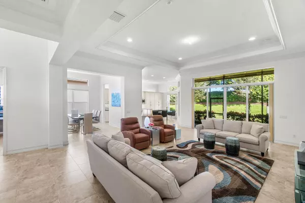 Boynton Beach, FL 33473,9734 Dovetree Isle DR