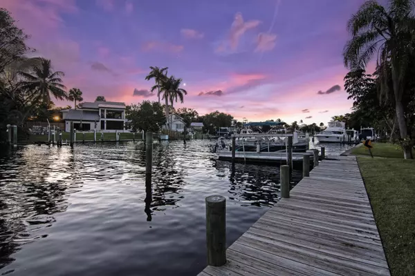 Stuart, FL 34996,310 SE Cardinal WAY