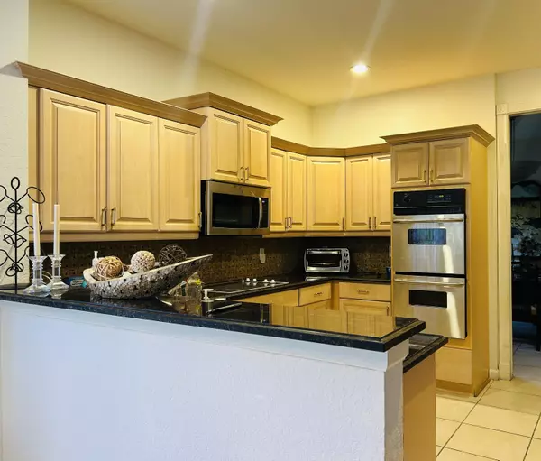 Boca Raton, FL 33496,3368 NW 53rd CIR