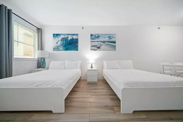 Miami Beach, FL 33139,834 Ocean DR 406