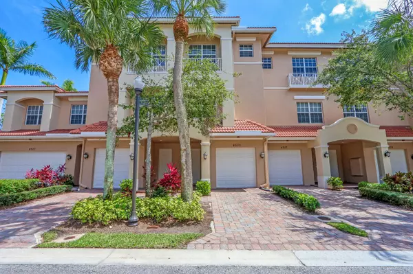 4505 S Artesa WAY, Palm Beach Gardens, FL 33418