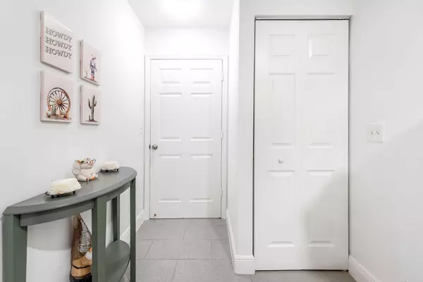 Royal Palm Beach, FL 33411,147 Granada ST