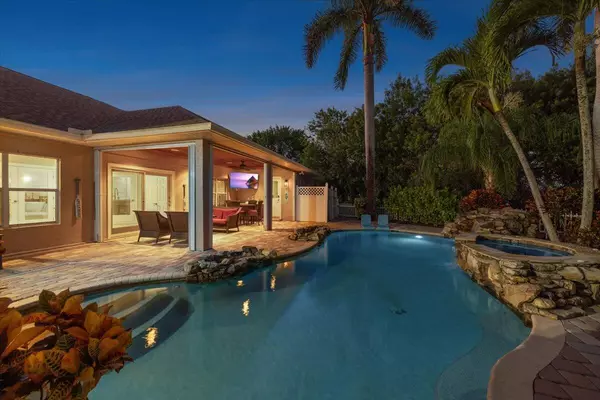 Vero Beach, FL 32968,550 46th CT