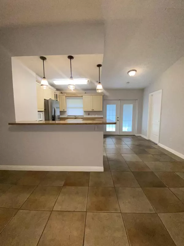 Port Saint Lucie, FL 34953,1932 SW Capri ST