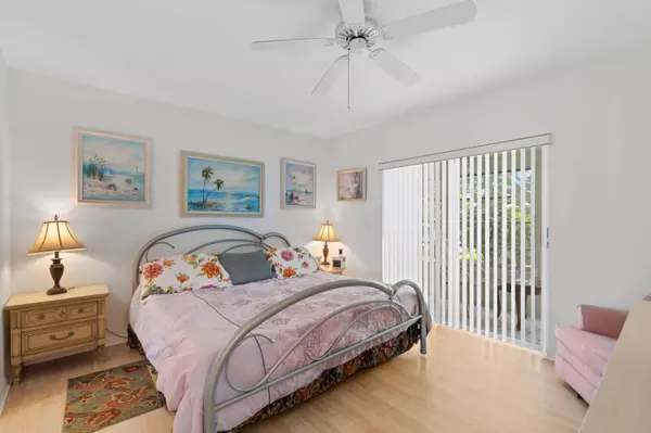 West Palm Beach, FL 33417,279 Coventry L