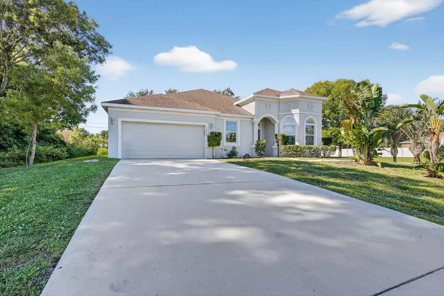 2802 SW Ann Arbor RD, Port Saint Lucie, FL 34953