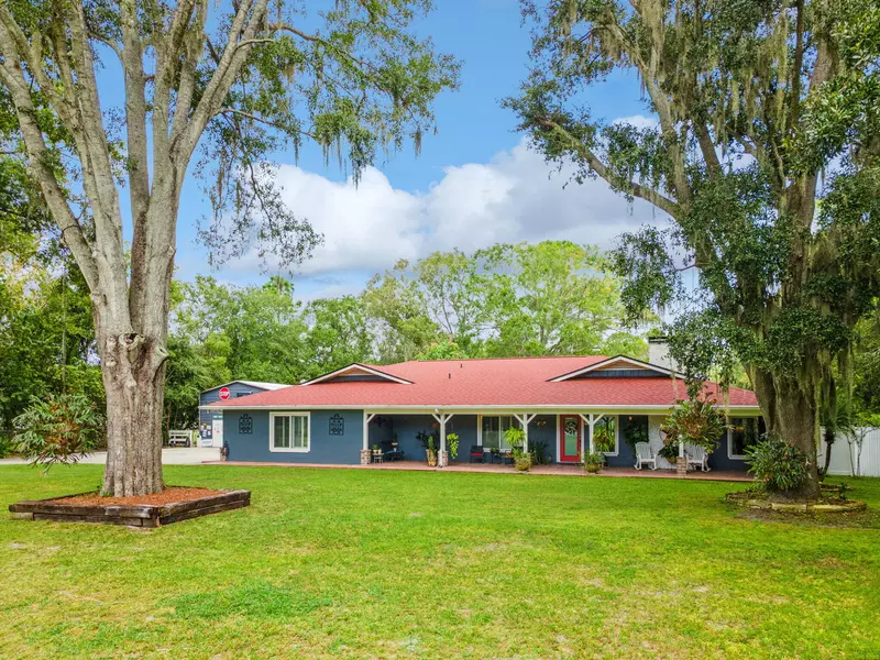 1950 E Foxhollow DR, Auburndale, FL 33823