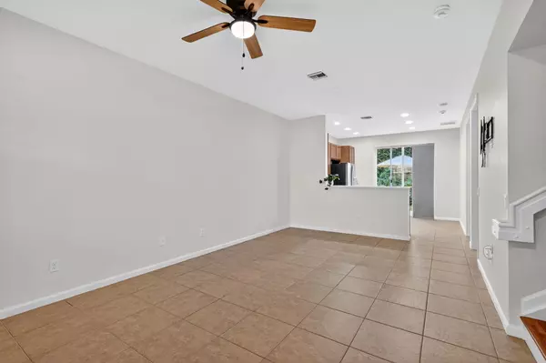 Boynton Beach, FL 33437,7458 Sarentino LN