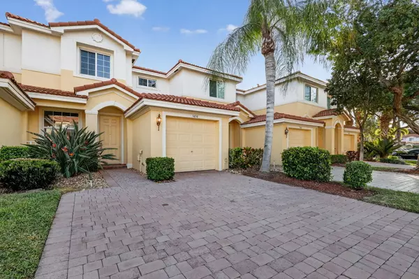7458 Sarentino LN, Boynton Beach, FL 33437
