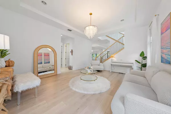 Palm Beach Gardens, FL 33418,13162 Artisan CIR