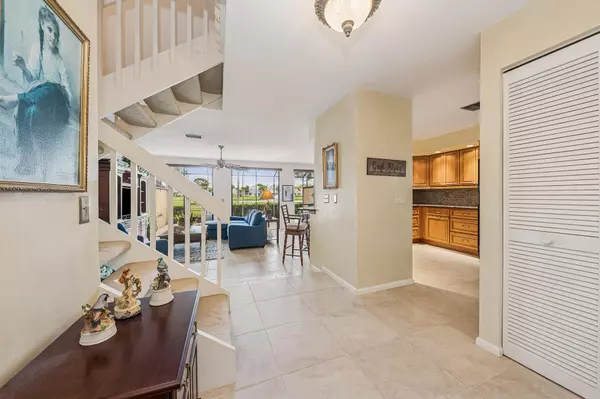Palm Beach Gardens, FL 33418,832 Windermere WAY