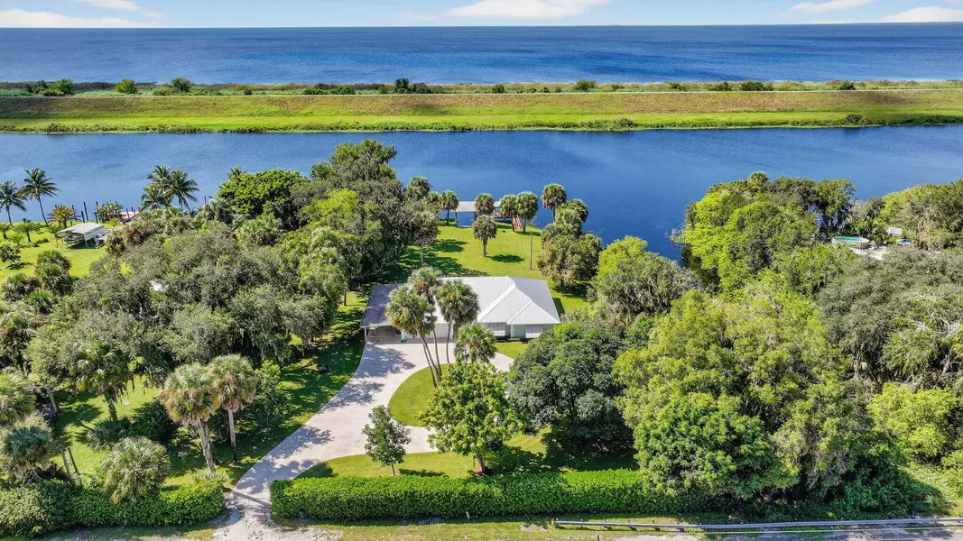 8888 Us Highway 441, Okeechobee, FL 34974