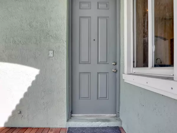 Riviera Beach, FL 33404,2226 Oakmont DR