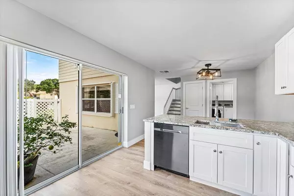 Lake Clarke Shores, FL 33406,8132 Sedgewick CT 32a