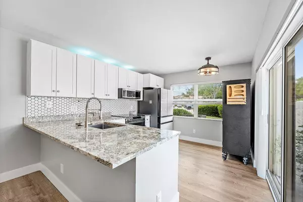 Lake Clarke Shores, FL 33406,8132 Sedgewick CT 32a