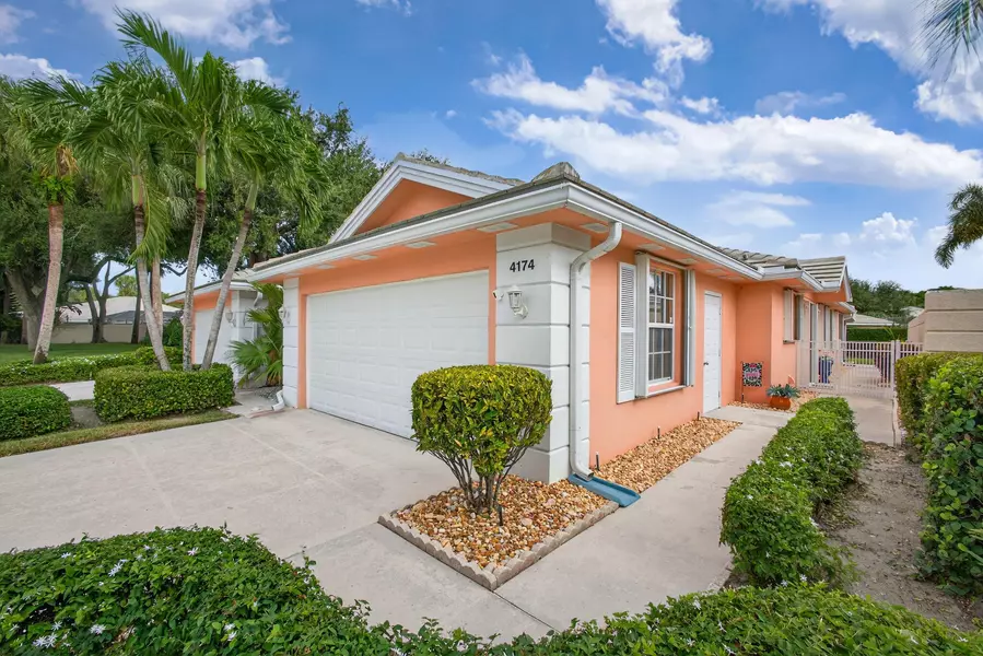 4174 Royal Oak DR, Palm Beach Gardens, FL 33410