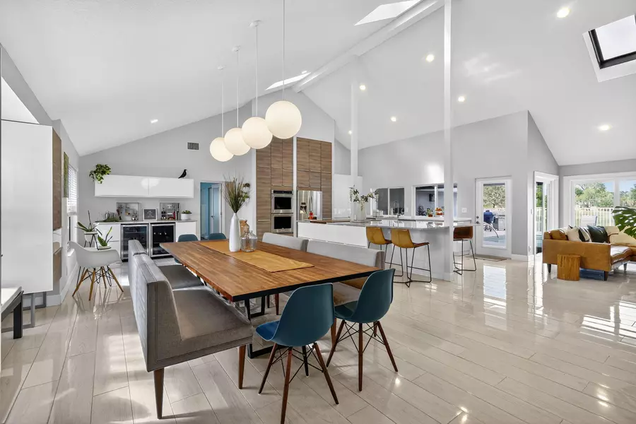 4275 Fox TRCE, Boynton Beach, FL 33436